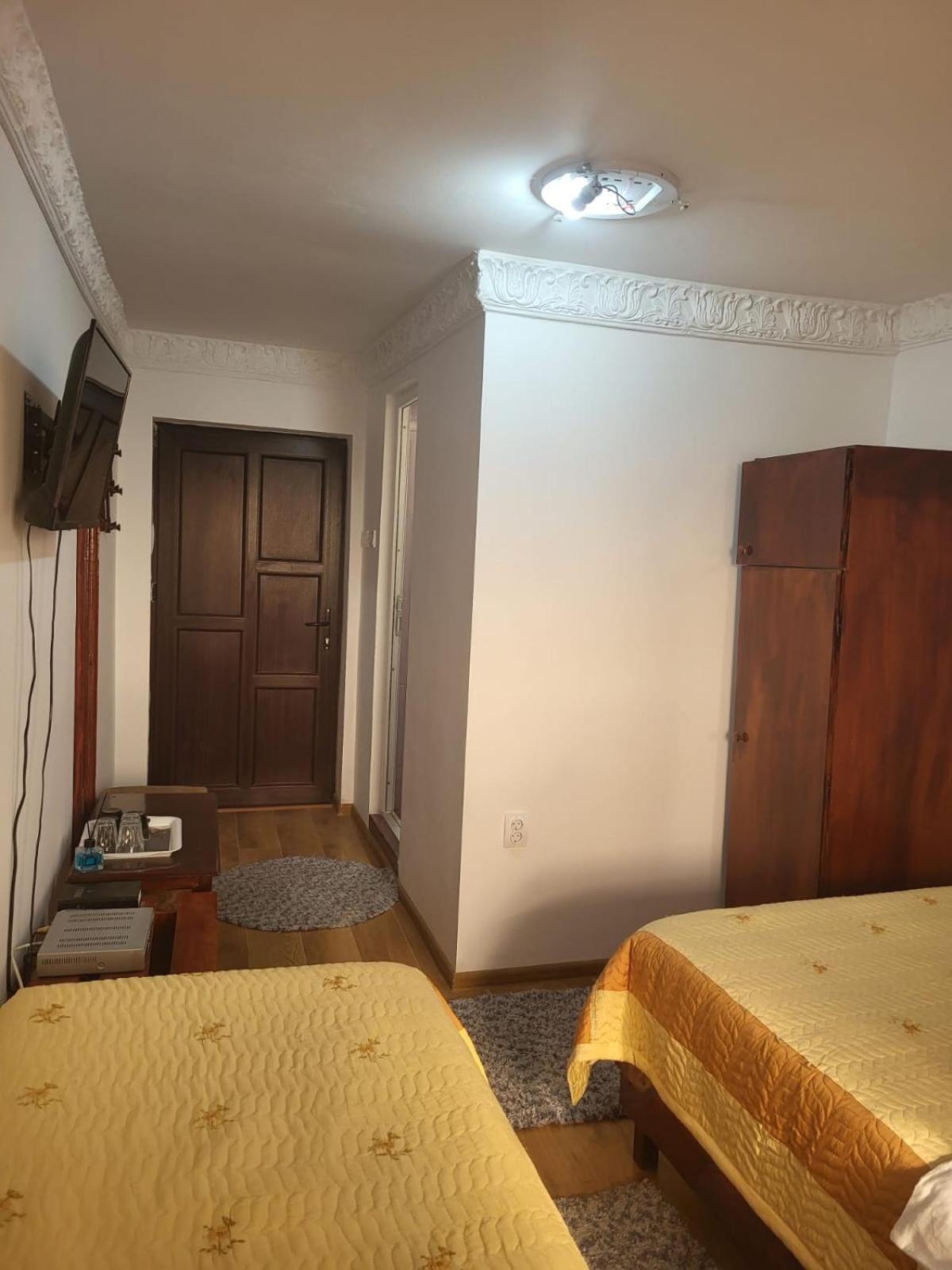 Motel Orion Obrejita Zewnętrze zdjęcie
